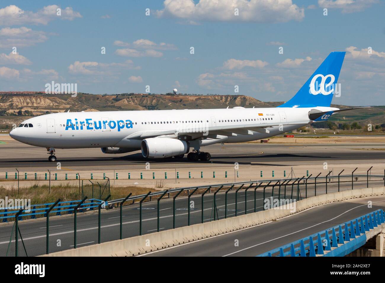 Air europa hi-res stock photography and images - Page 2 - Alamy