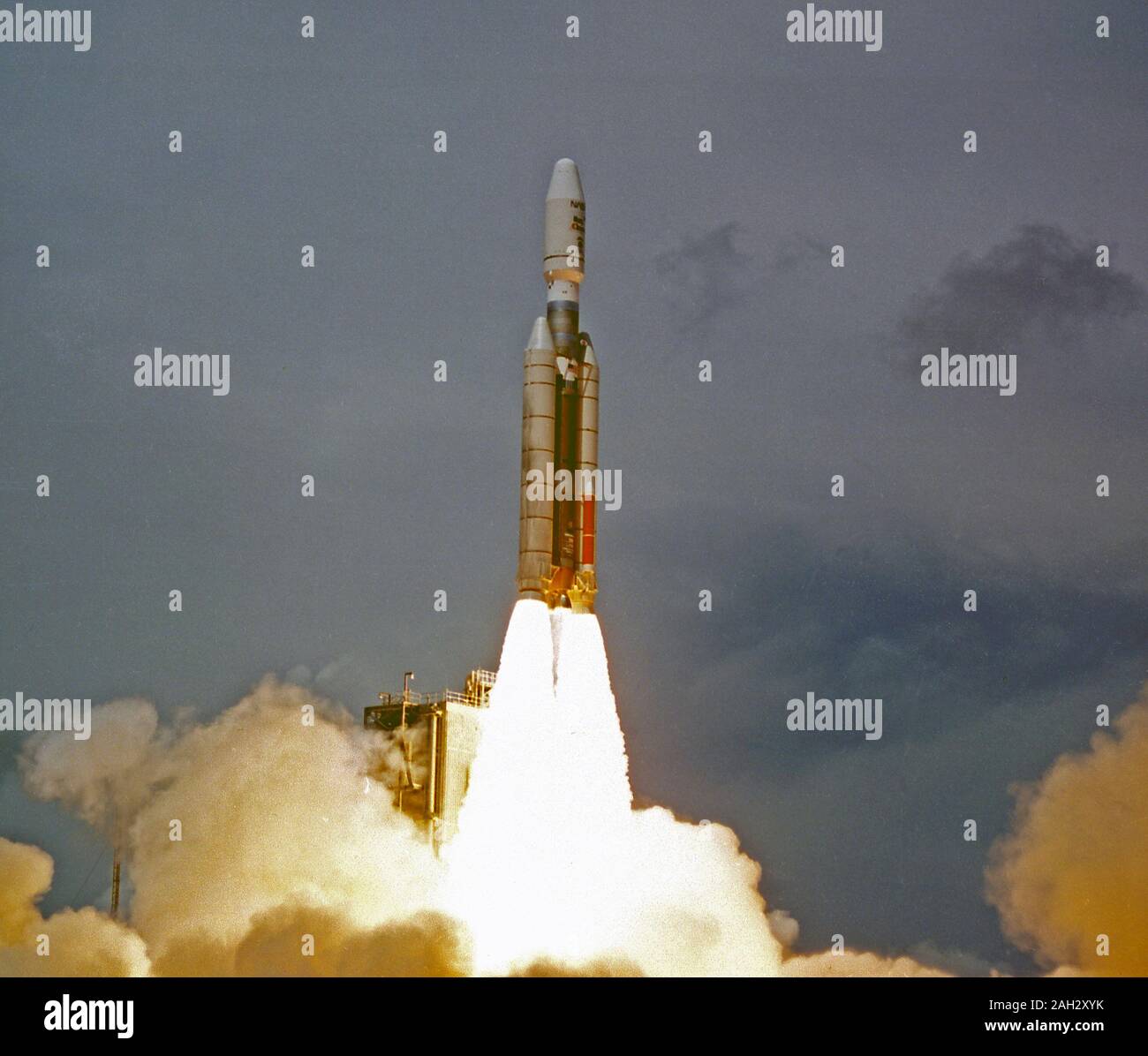 Mars observer spacecraft hires stock photography and images Alamy