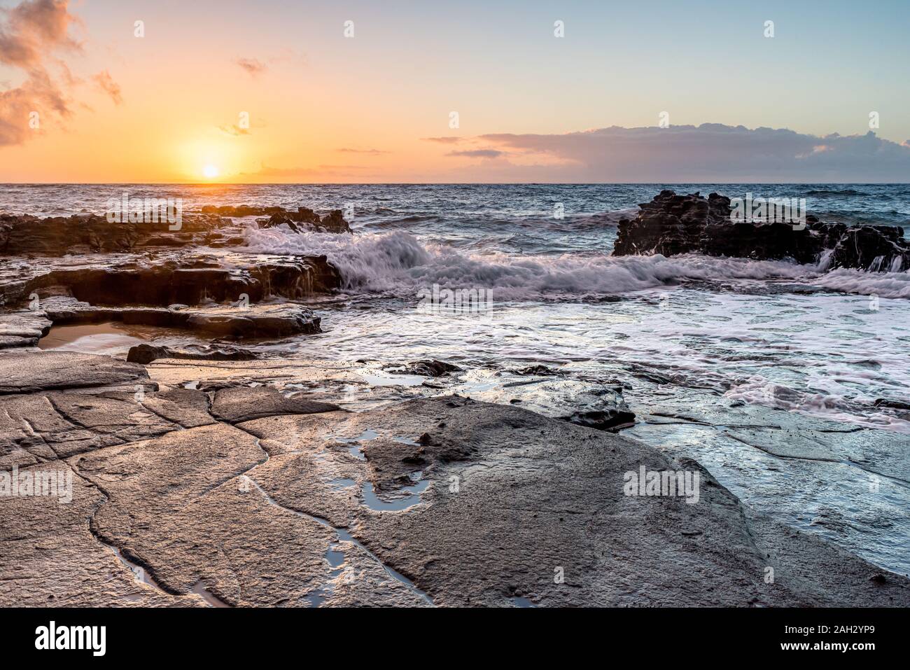 Beautiful waves on sandy beach hi-res stock photography and images - Alamy