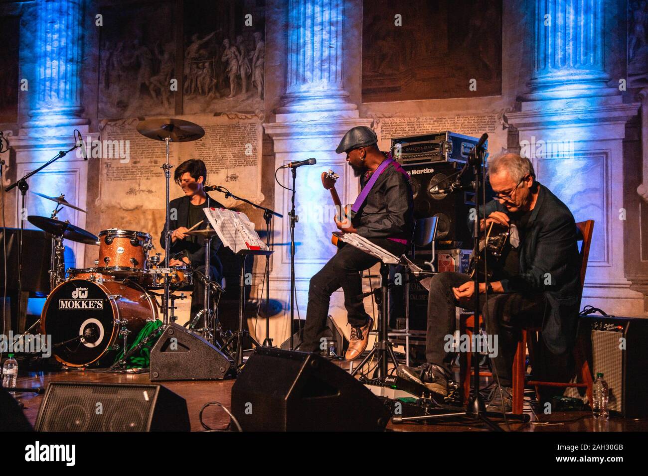 Merce Ribot Marc Ribot during Marc Ribot - Songs of Resistance, Sala dei Giganti ...