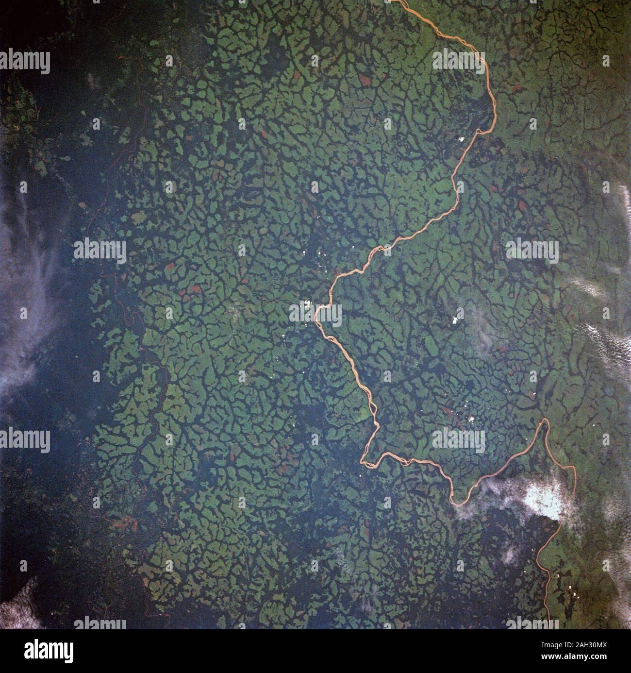 Dendritic river drainage pattern hires stock photography and images