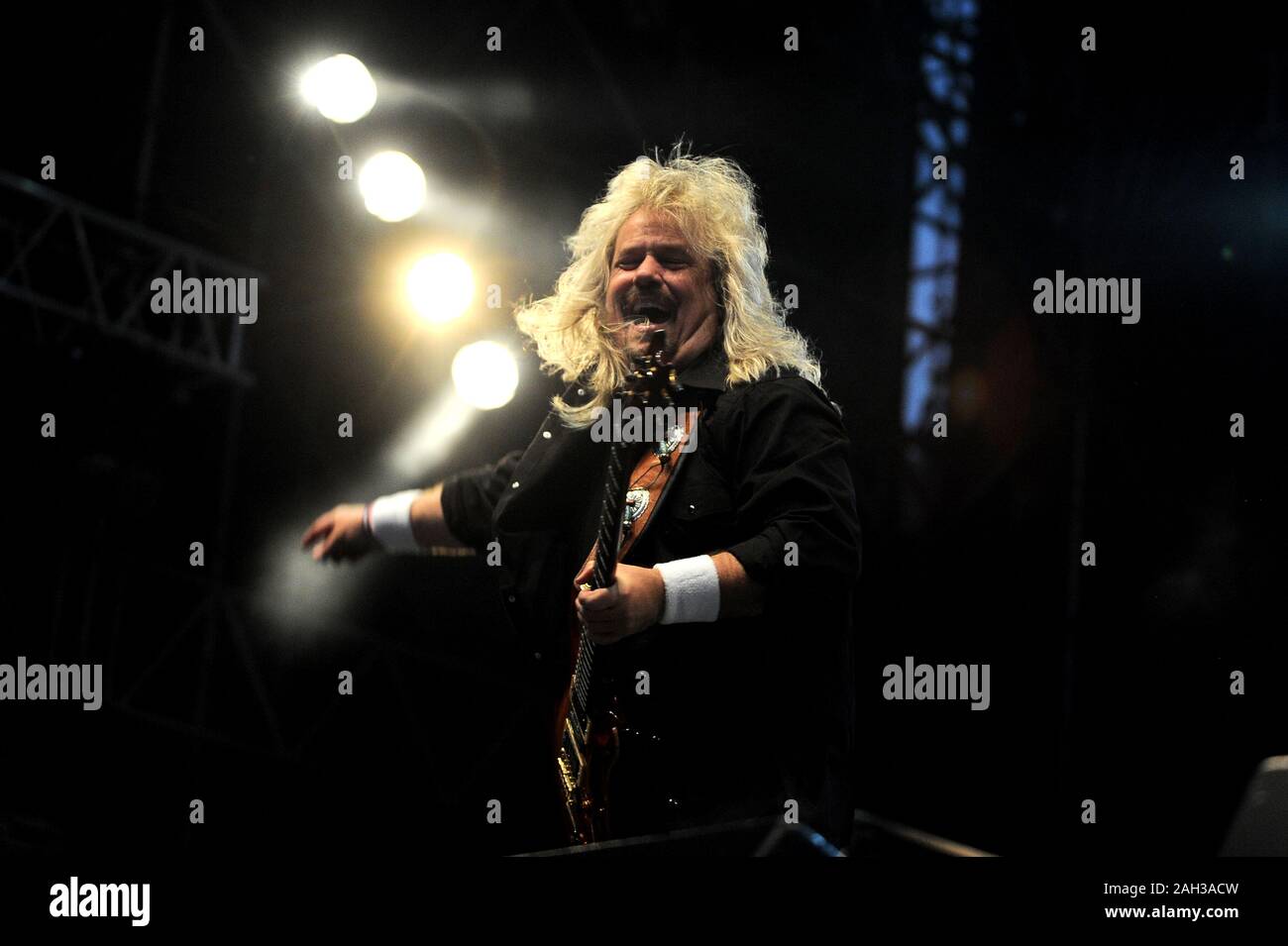 The Bassist Of Molly Hatchet Tim Lindsey High Resolution Stock ...