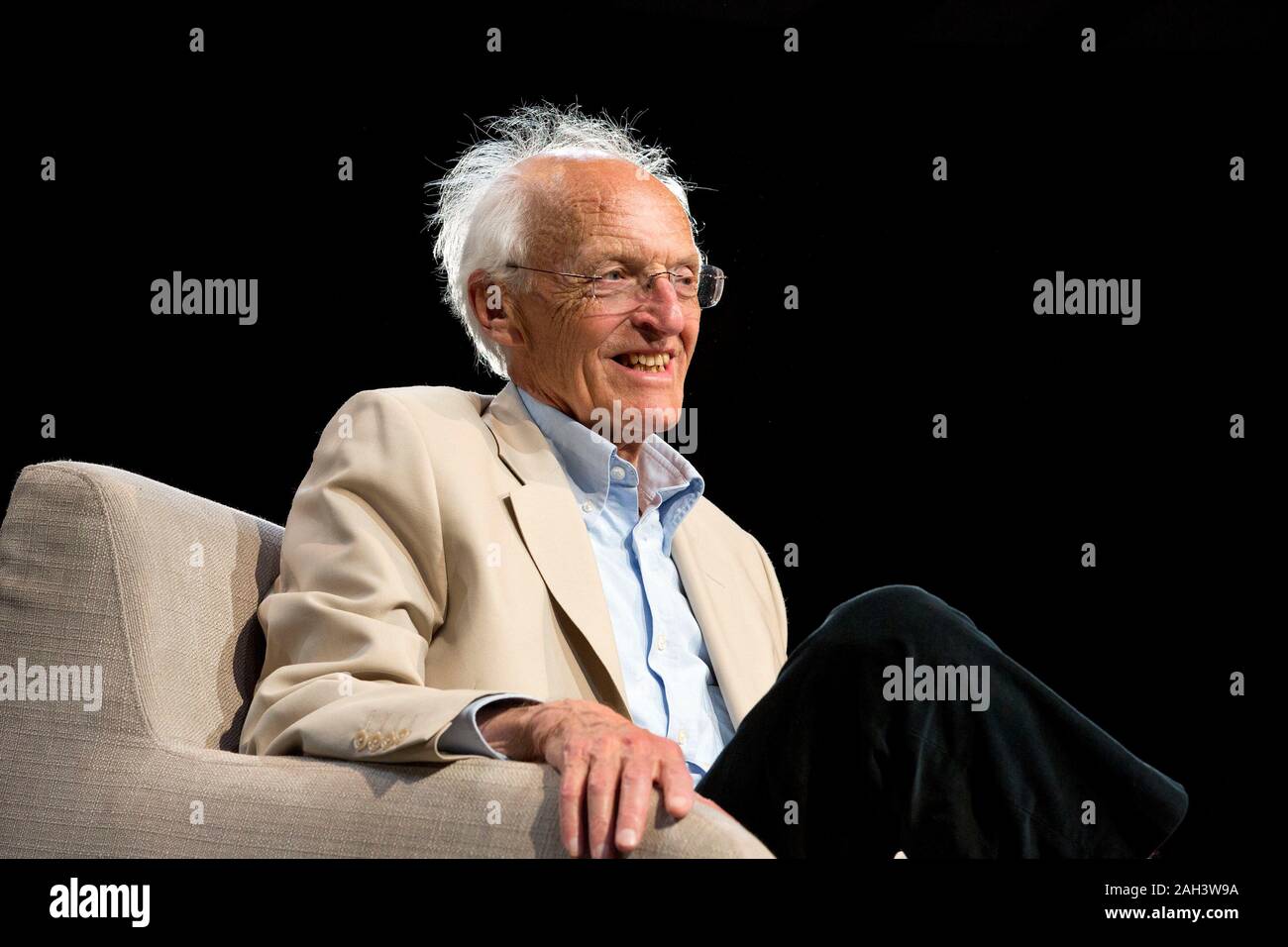 Michael Frayn (author) photographed at a press photocall for MATCHBOX THEATRE, comprising 23 sketches for 6 actors at Hampstead Theatre, London NW3 in May 2015, directed by Hamish McColl Stock Photo