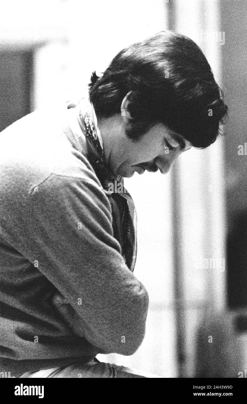 Trevor Nunn during a rehearsal of HAMLET at the Royal Shakespeare Company (RSC) in Stratford-upon-Avon, England, June 1970 English theatre director born in Ipswich in 1940  attended Cambridge University  Artistic Director of the Royal Shakespeare Company (RSC) from 1968-1978 and of National Theatre, London 1997-2003  knighted in 2002   notable RSC productions include MACBETH with Judi Dench and Ian McKellen in 1976 and NICHOLAS NICKLEBY in 1980  directed PORGY AND BESS at Glyndebourne Festival Opera in 1986, revived at the Royal Opera in 1992 director of major musicals including CATS, LES MISE Stock Photo