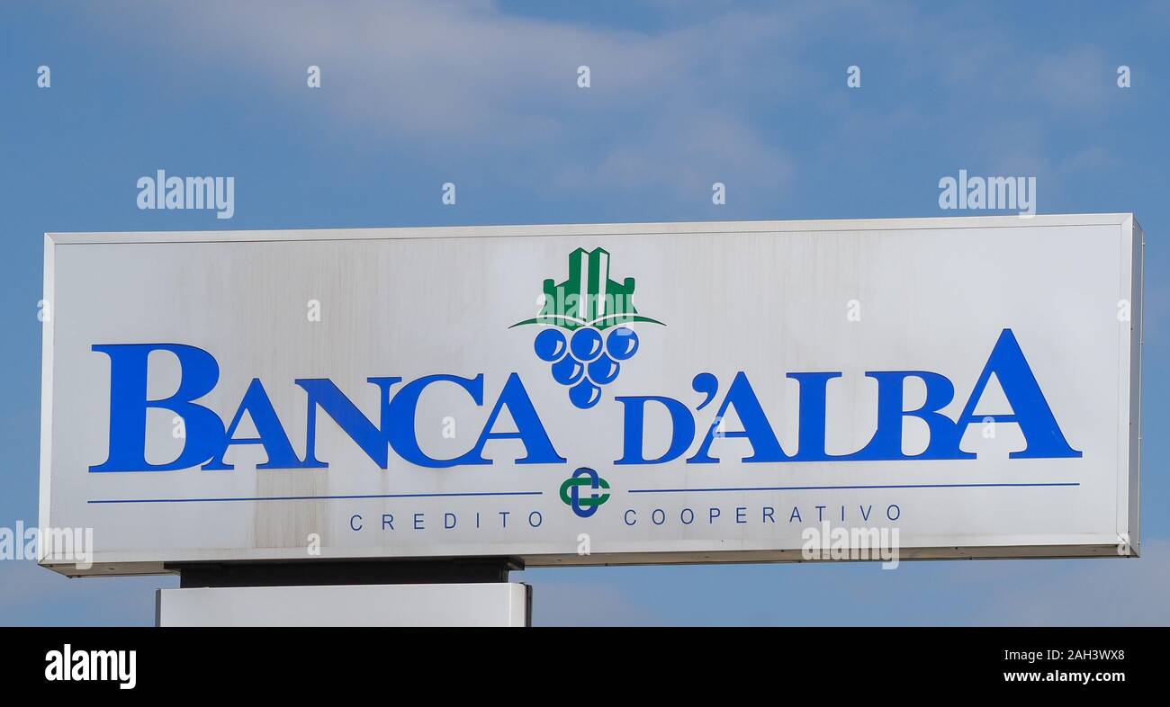 VEZZA D'ALBA, ITALY - CIRCA SEPTEMBER 2019: Banca d'Alba bank sign Stock  Photo - Alamy