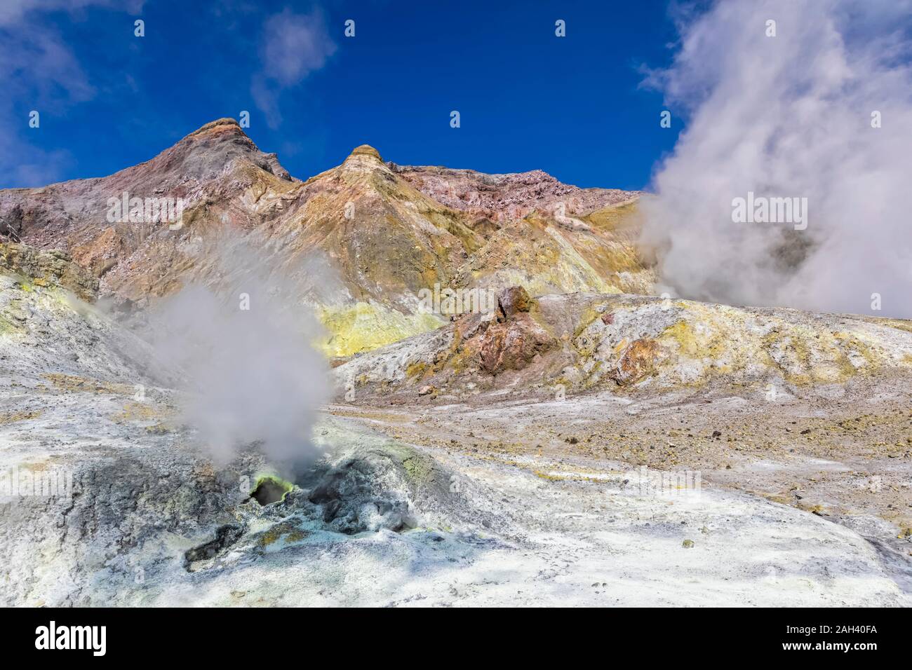 New Zealand, North Island, Whakatane, Active fumaroles of White Island