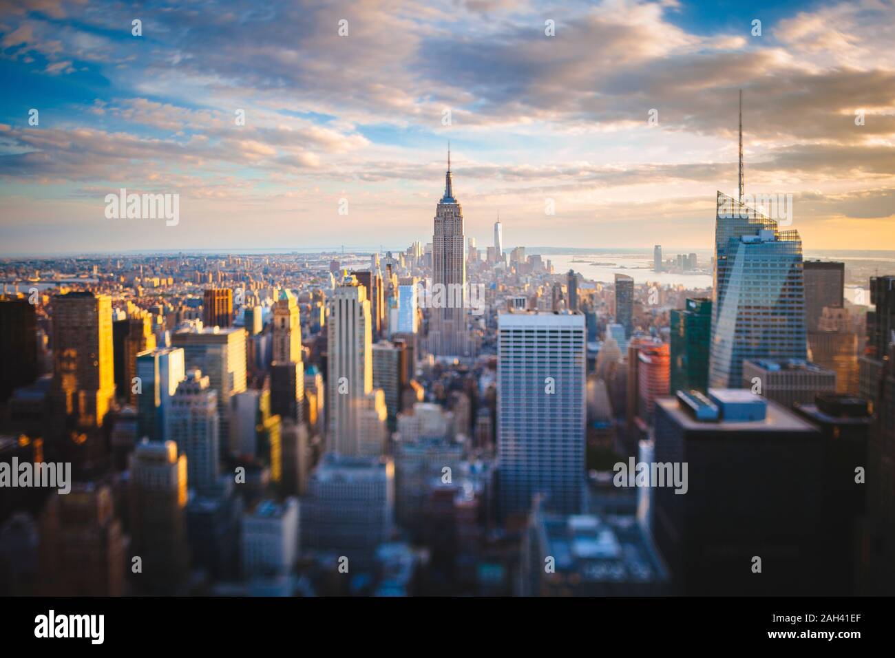 USA, New York, New York City, View of Manhattan skyscrapers Stock Photo