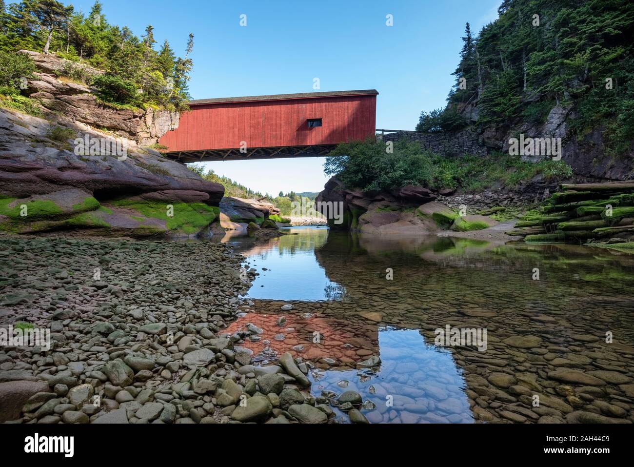 Canada, New Brunswick, Alma, Point Wolfe Bridge in Fundy National Park Stock Photo