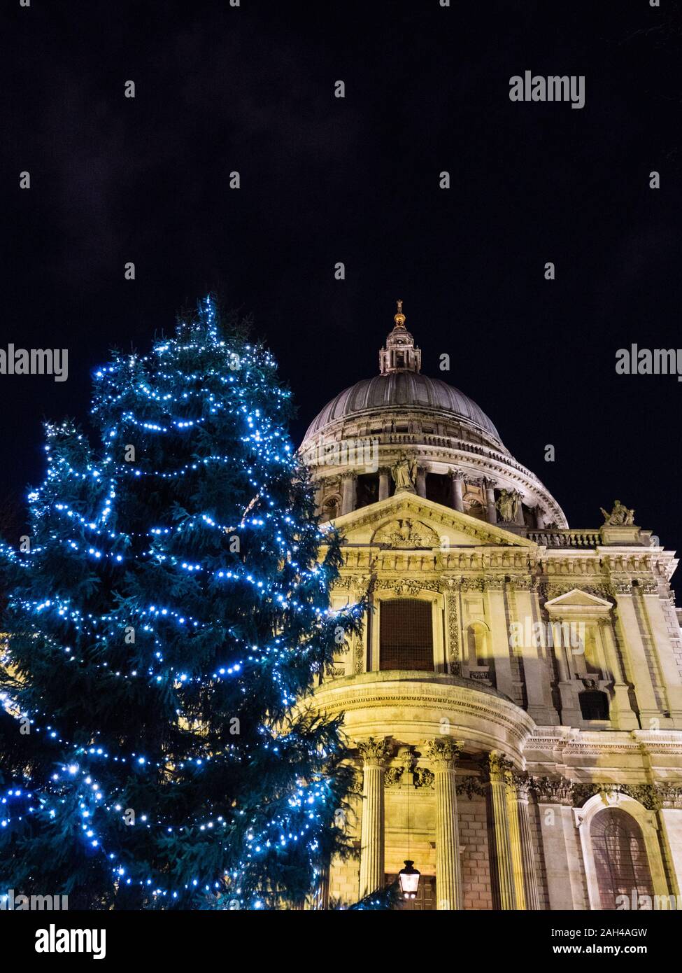 St pauls cathedral christmas hires stock photography and images Alamy
