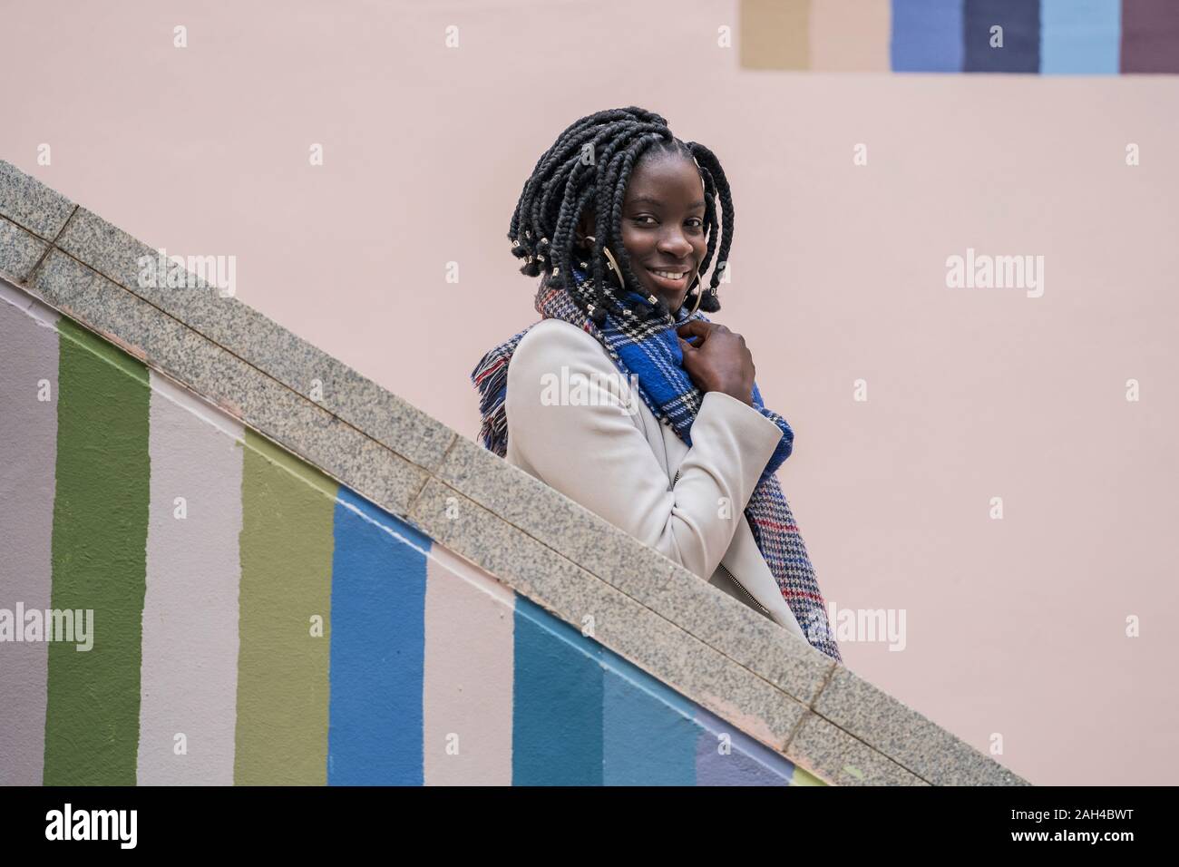 Black woman braids hi-res stock photography and images - Alamy
