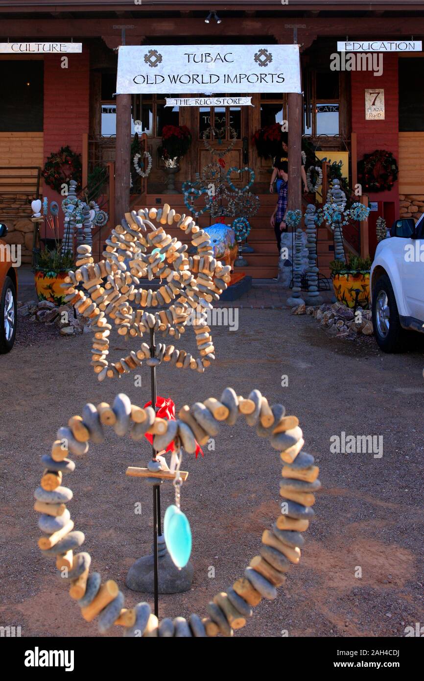 Jewelry display hires stock photography and images Alamy