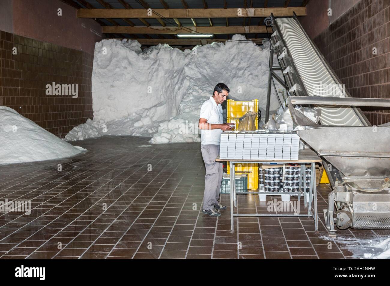 Salt in warehouse awaiting packaging, Janubio, Lanzarote, Canary Islands, Spain Stock Photo
