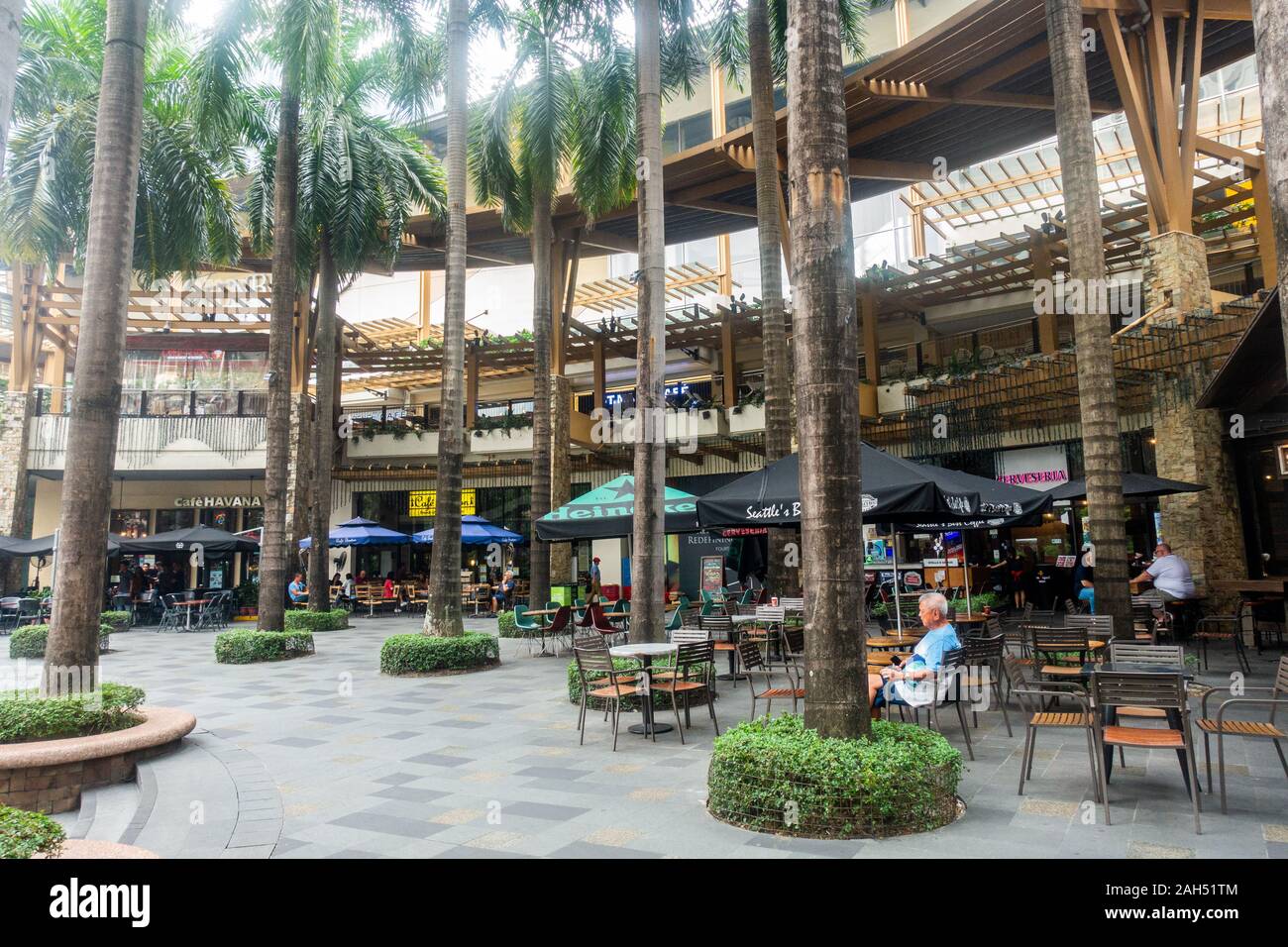 Manila, Philippines, Greenbelt Shopping Mall Stock Photo - Alamy