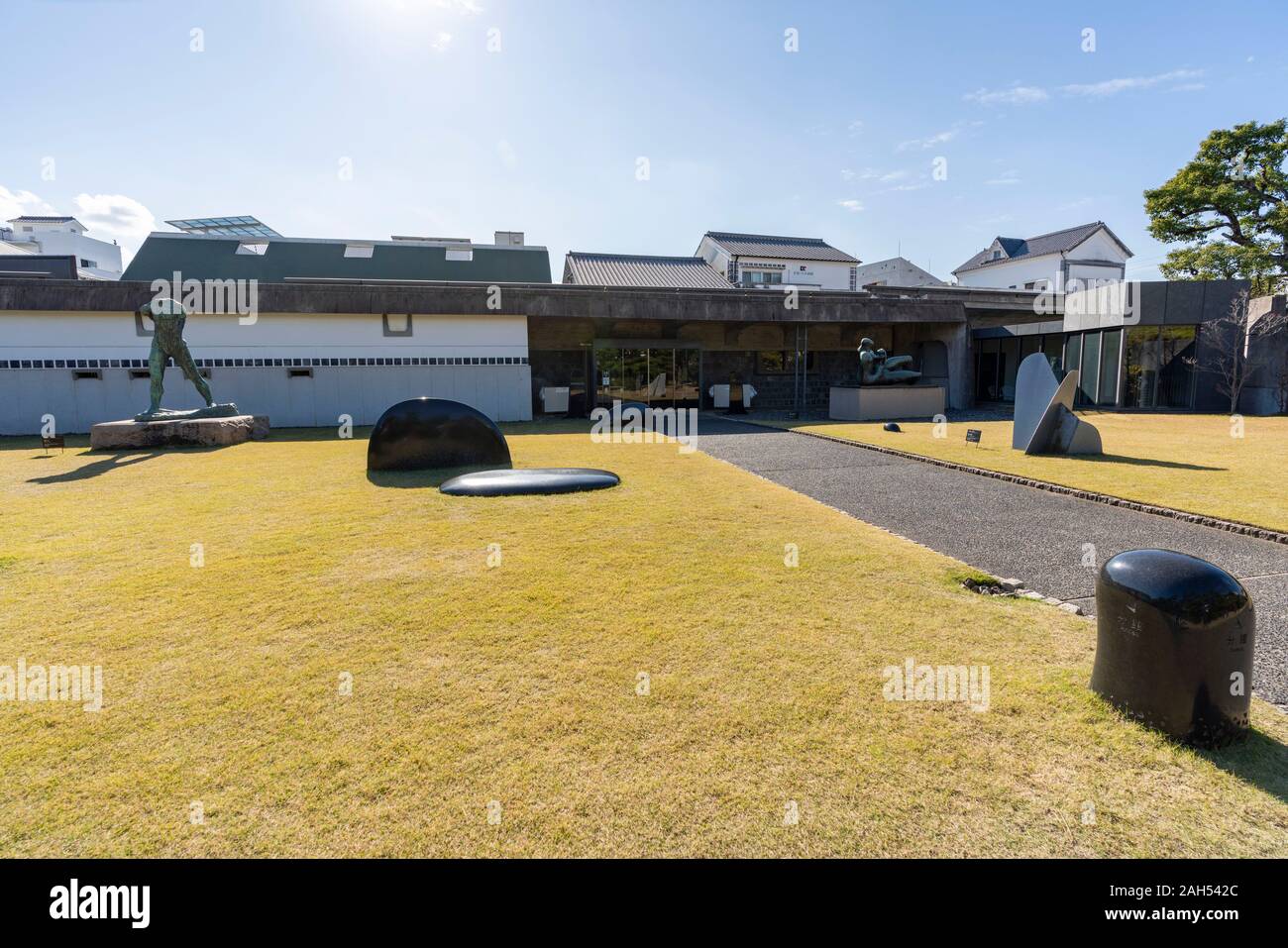 Ohara Museum Of Art Annex Kurashiki Bikan Historical Quarter At Night 
