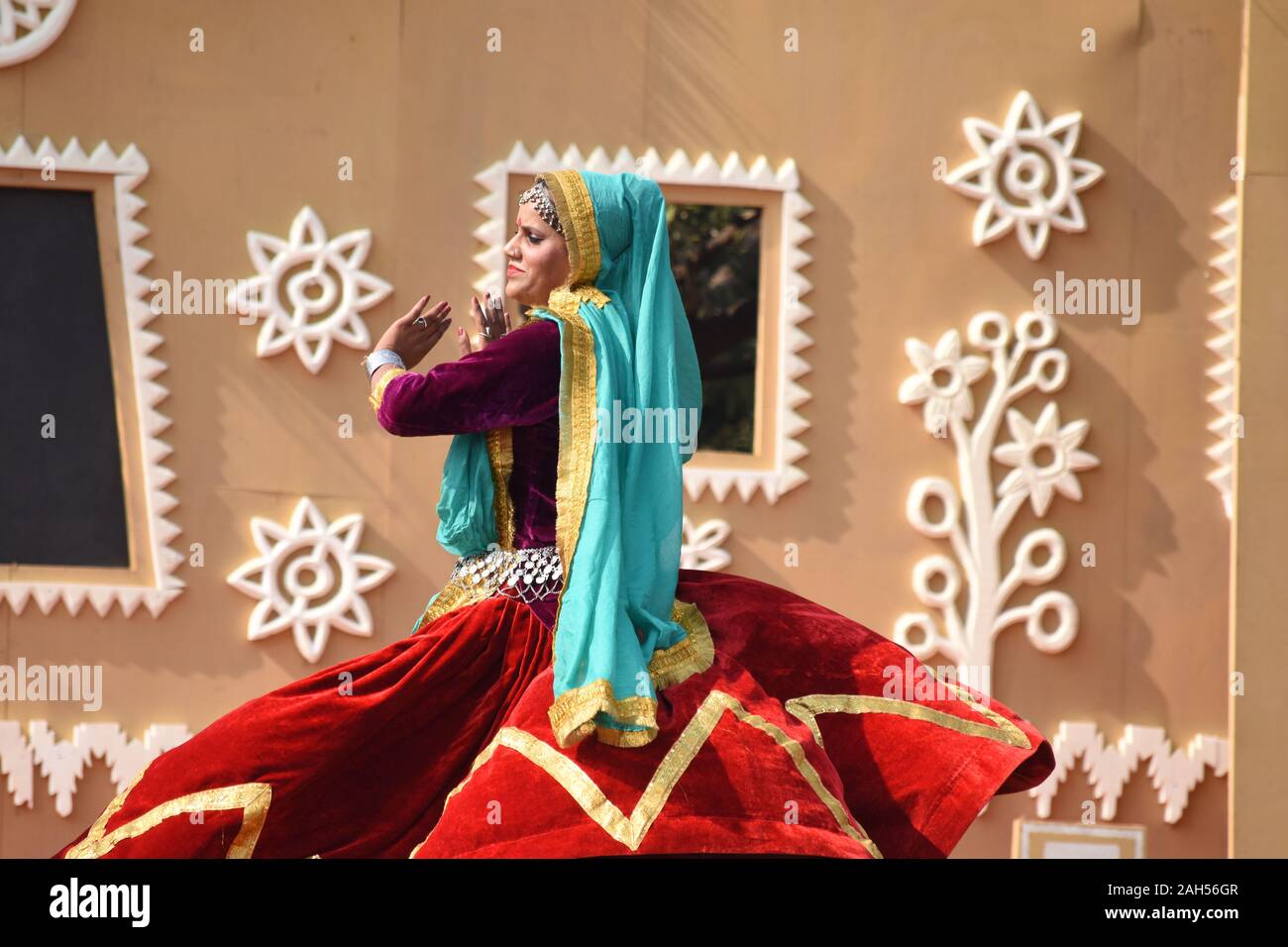 A female folk artist performing at Kalagram. Stock Photo