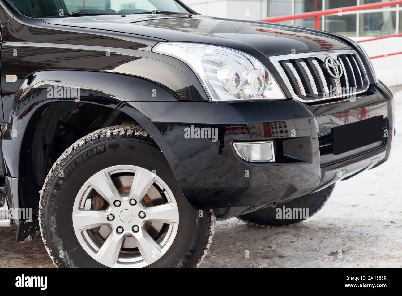 Novosibirsk, Russia - 12.19.2019: Used black Toyota Land Cruiser Prado 2007  release with an engine of 4 liters front view on the car snow parking afte  Stock Photo - Alamy