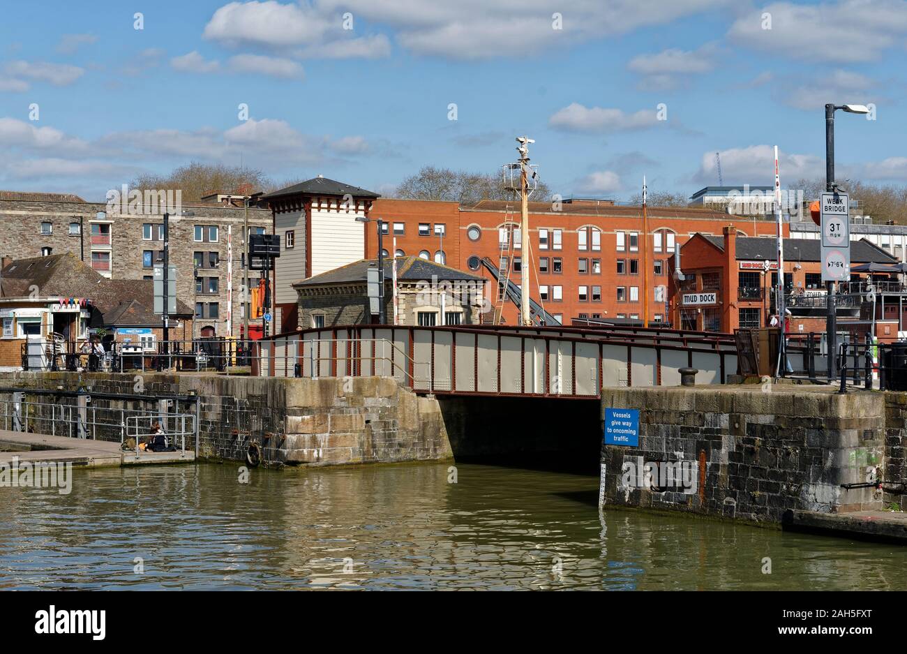 Prince Street Swing Bridge, Bristol Harbour with the pumping house and accumulator tower behind Stock Photo