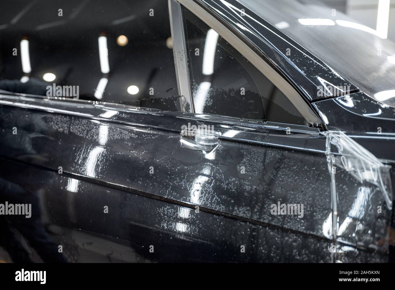 Vehicle wrap hires stock photography and images Alamy