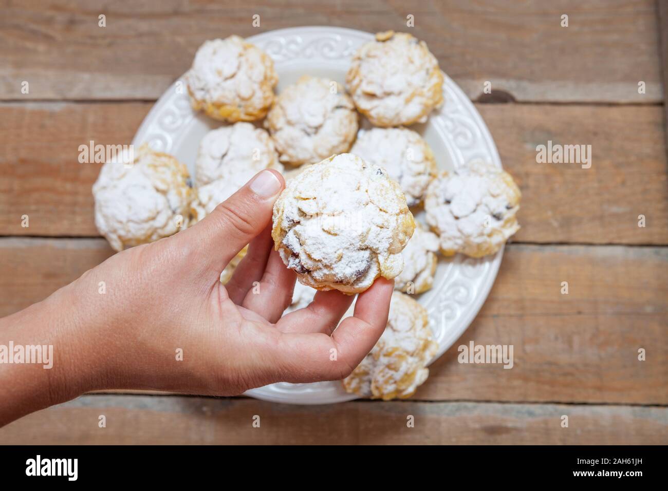 Corn flake cereal cookie Stock Photo Alamy