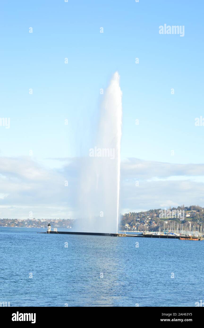 Geneva, Switzerland. 21 December, 2019. Jet d'Eau (The Geneva Water Fountain), one of the tallest water fountain in the world. Stock Photo