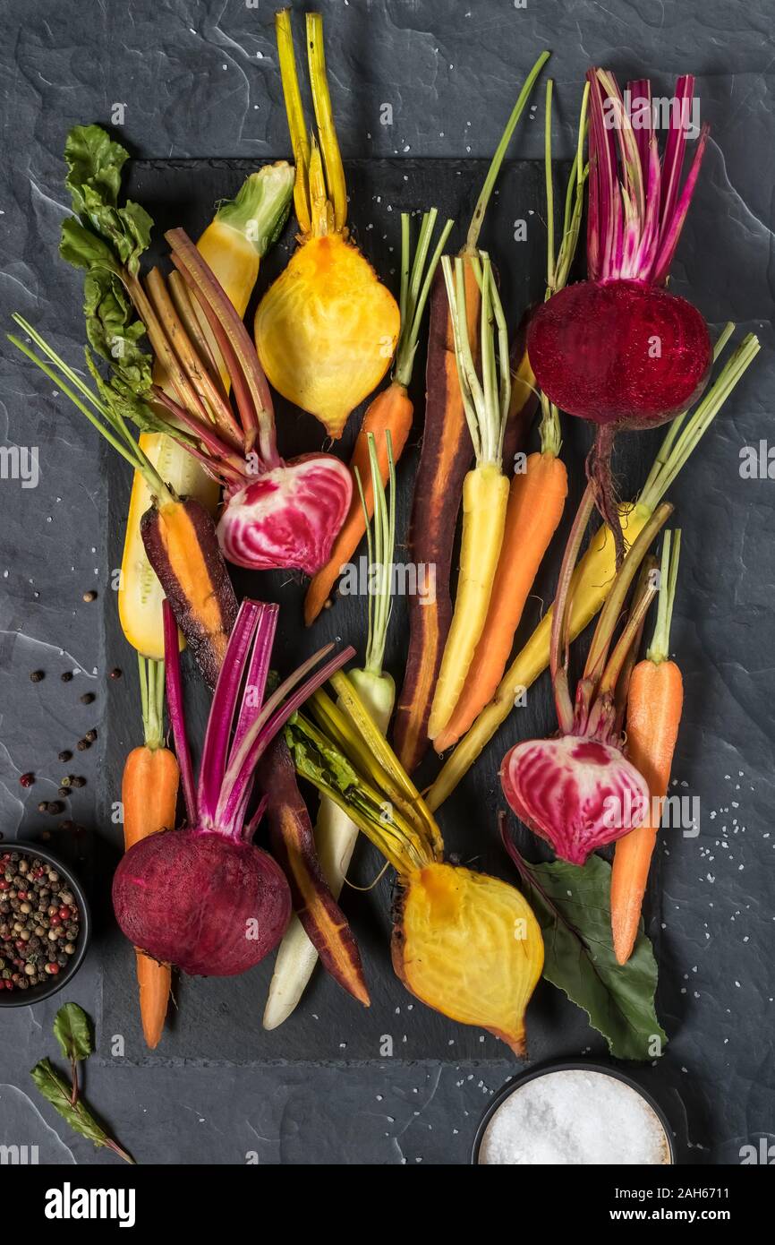 Yellow Rooth Vegetable Root vegetable yellow beets hi-res stock photography and images - Alamy
