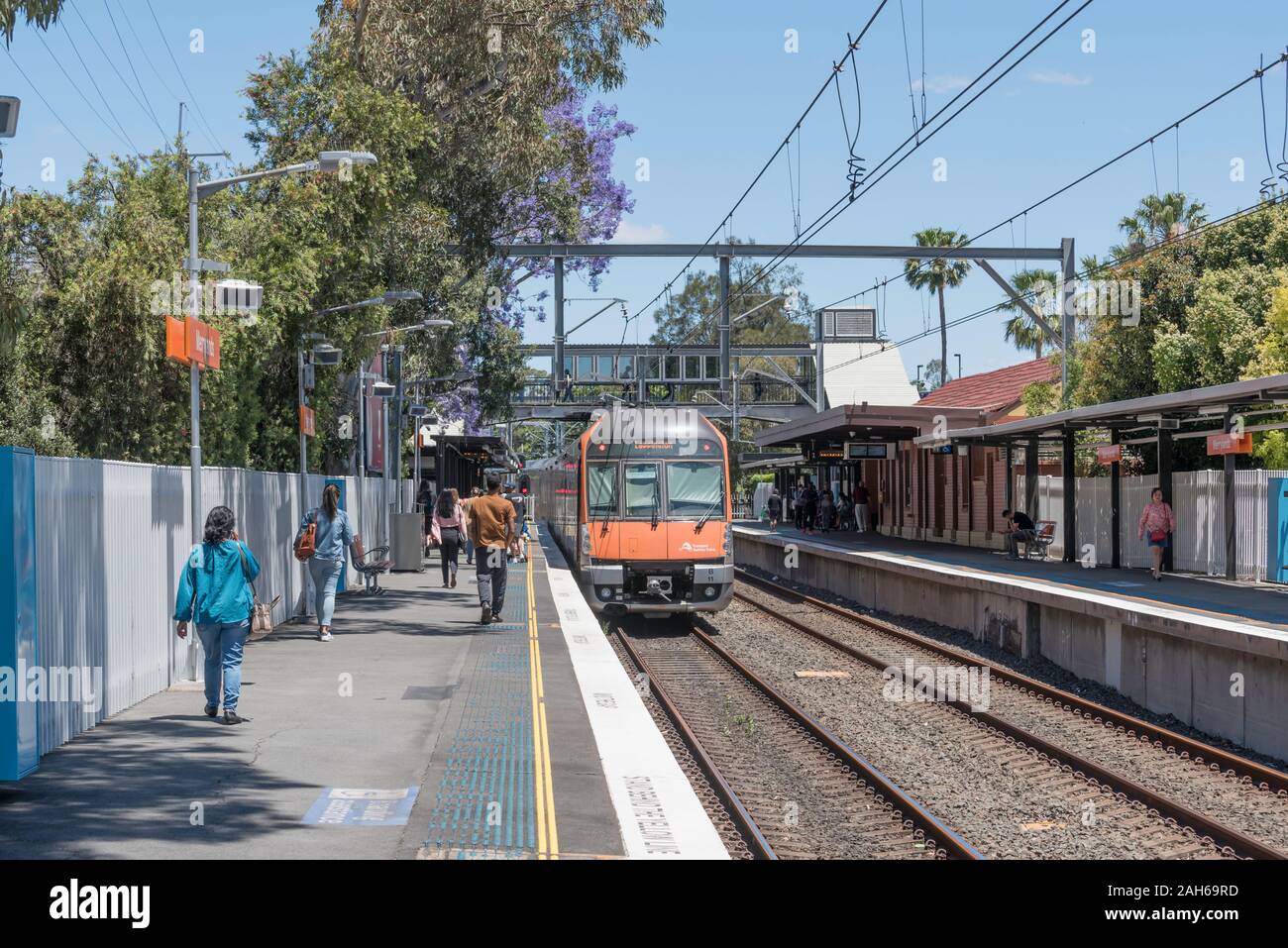 Waratah a set train hires stock photography and images Alamy