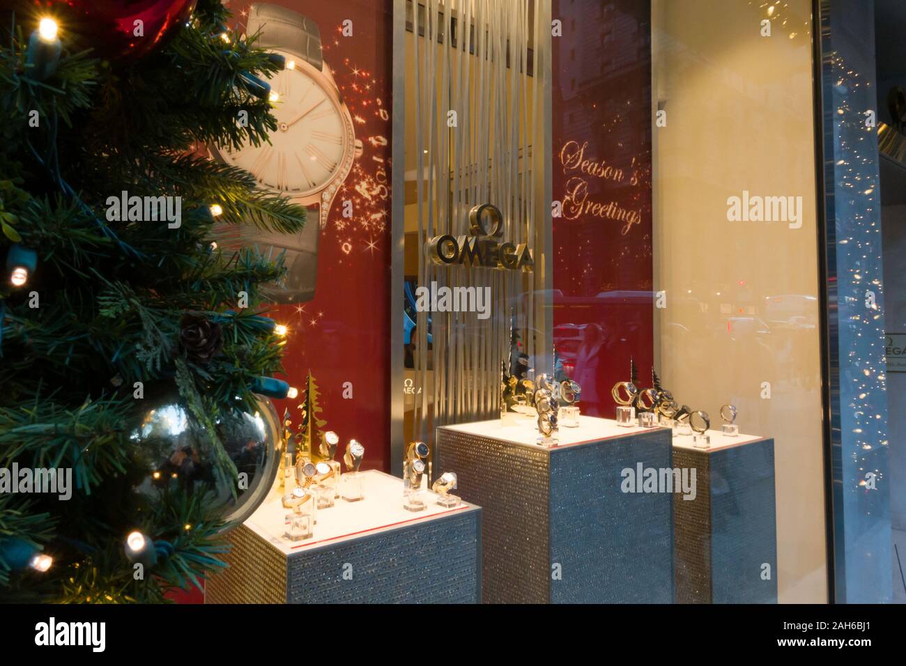 Storewindow High Resolution Stock Photography and Images - Alamy