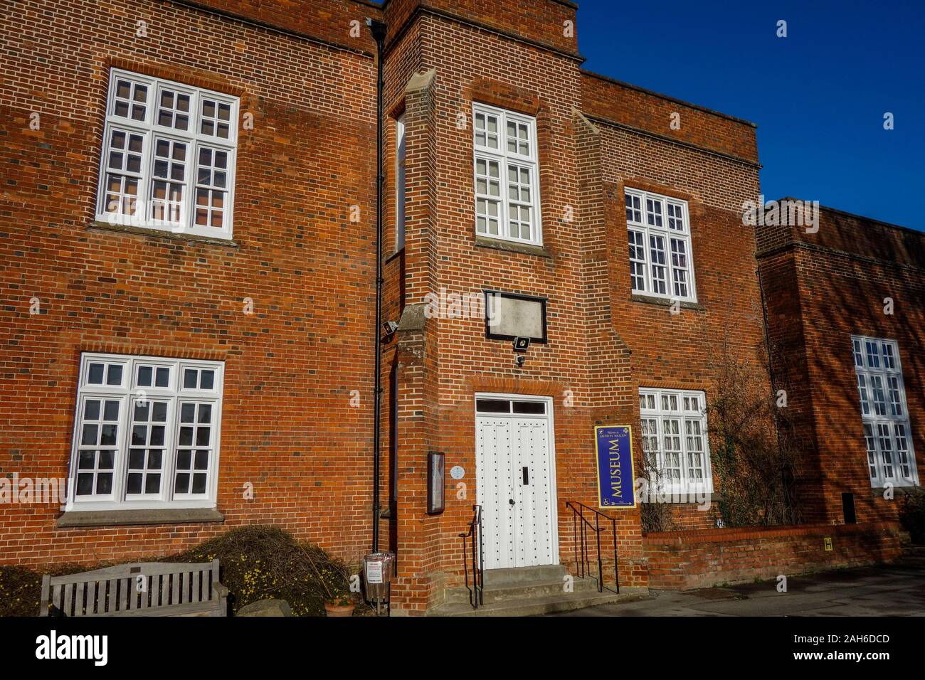 Saffron Walden Library High Resolution Stock Photography and Images Alamy