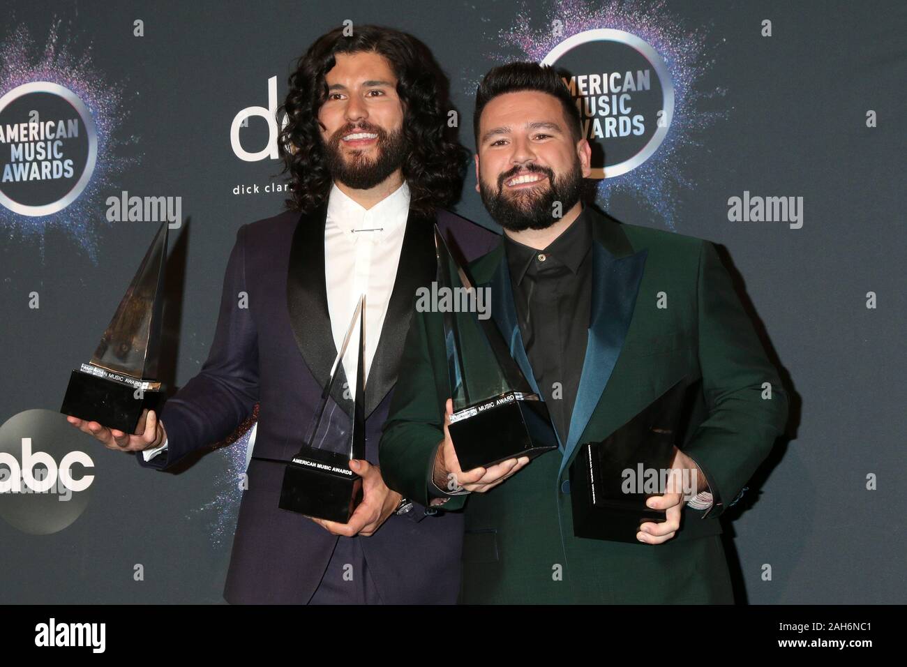 47th American Music Awards - Press Room at Microsoft Theater on November 24, 2019 in Los Angeles, CA Featuring: Dan Smyers, Shay Mooney, Dan + Shay Where: Los Angeles, California, United States When: 25 Nov 2019 Credit: Nicky Nelson/WENN.com Stock Photo