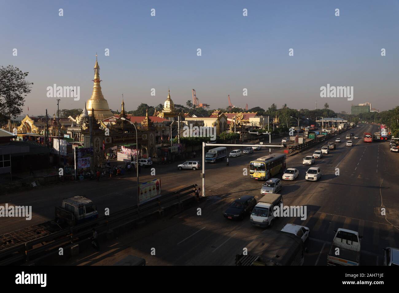 YANGON/MYANMAR - 25th Dec, 2019 : street in the city, sule pagoda, yangon Stock Photo