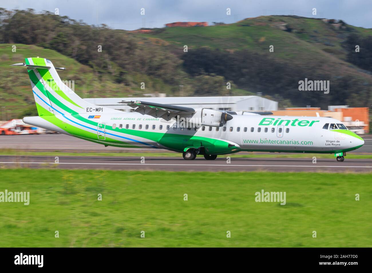 Tenerife, Canary Island, Spain - November 24th, 2019: Binter ATR-72 approaching Tenerife North airport Stock Photo
