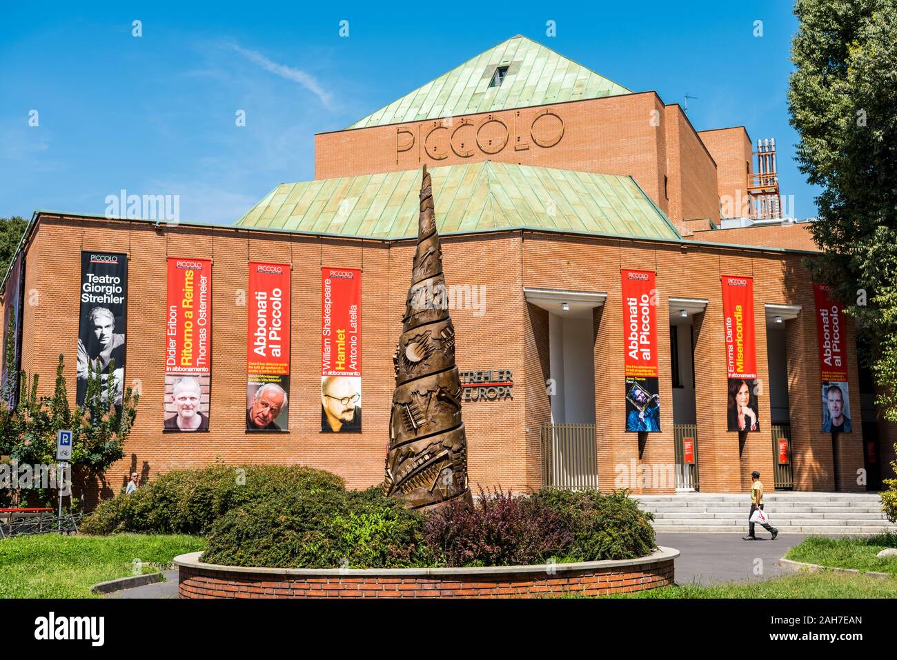 The Piccolo Teatro di Milano, a theatre in Milan, Italy. Founded in 1947,  it is Italy's first permanent theatre Stock Photo - Alamy