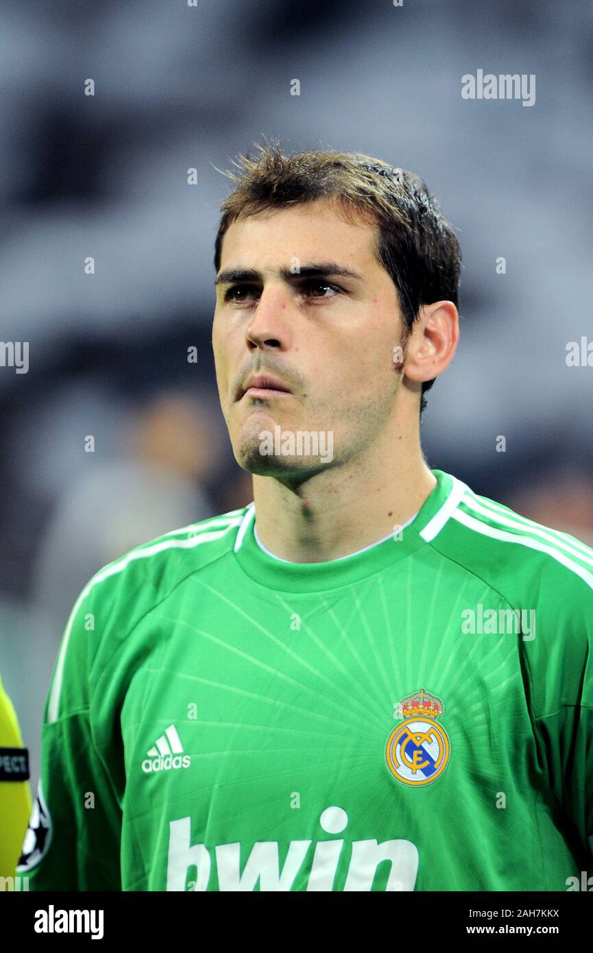 Milan, Italy , 03 NOVEMBER 2010, 'San Siro' Stadium,  UEFA Champions League 2010/2011, AC Milan - Real Madrid CF: Iker Casillas before the match Stock Photo