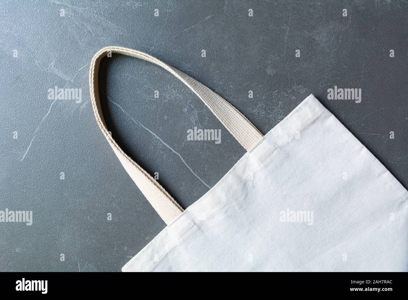 Download White Tote Bag Canvas Fabric Cloth Shopping Sack Mockup With Copy Space Stock Photo Alamy