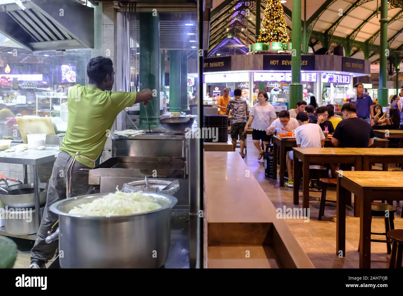 Singapore-29 MAR 2018: Singapore Lau Pa Sat food center internal view Stock Photo