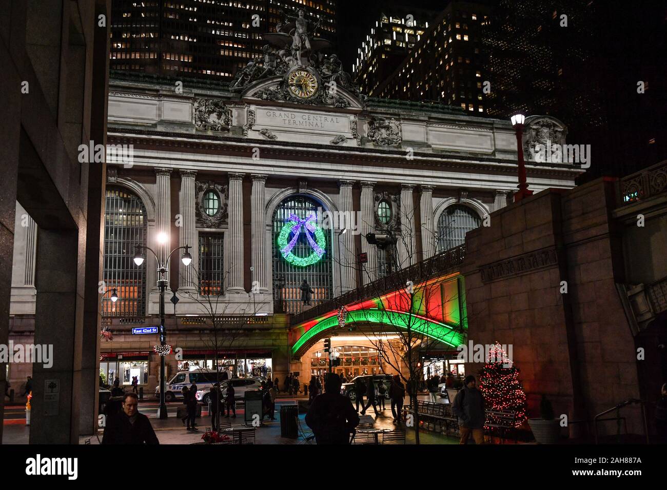 A general view of Christmas holiday lights adorning the exterior facade of Grand Central Terminal in New York. Stock Photo