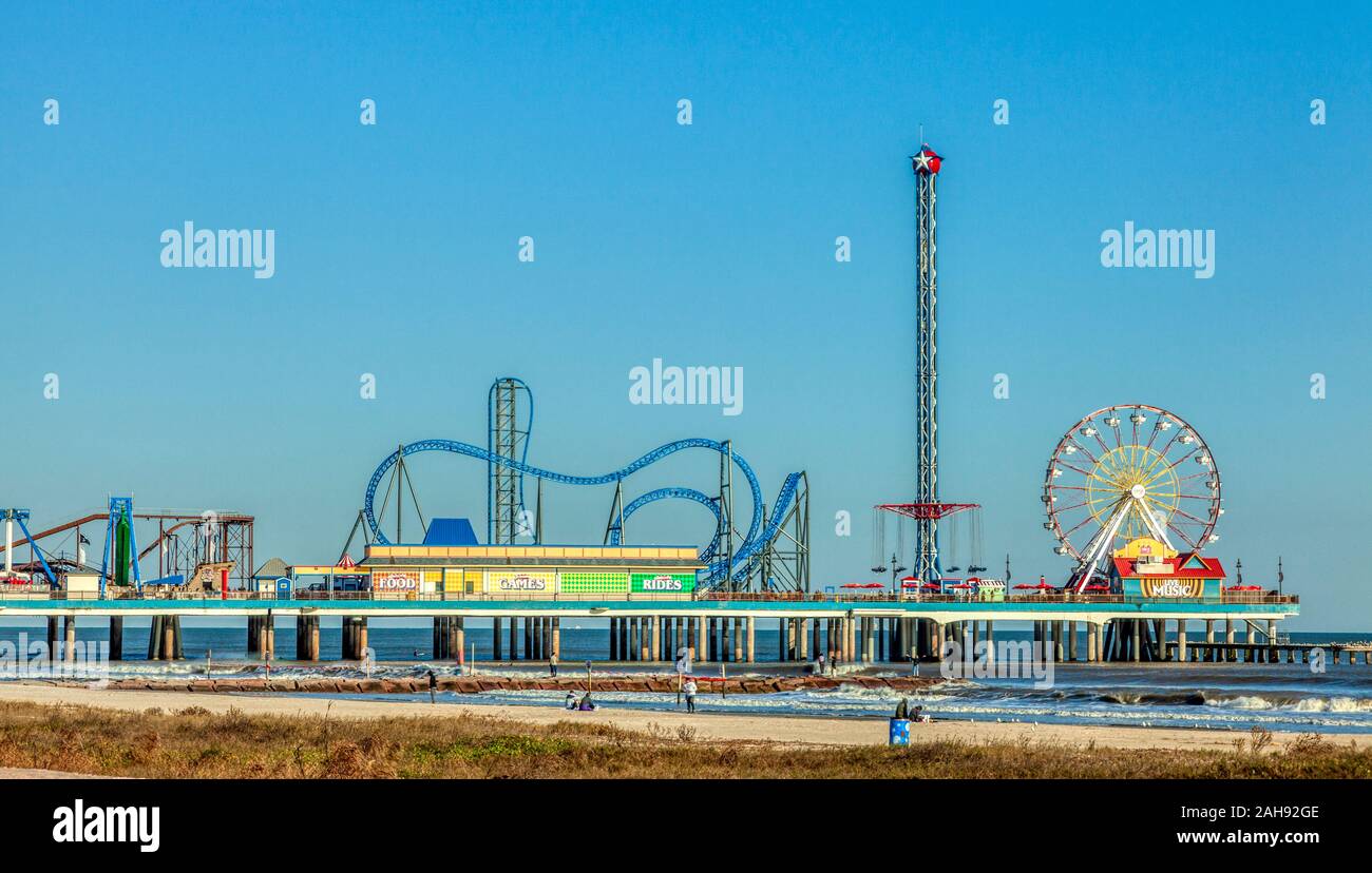 Galveston Pleasure Pier and Seawall Urban Park on Seawall Boulevard