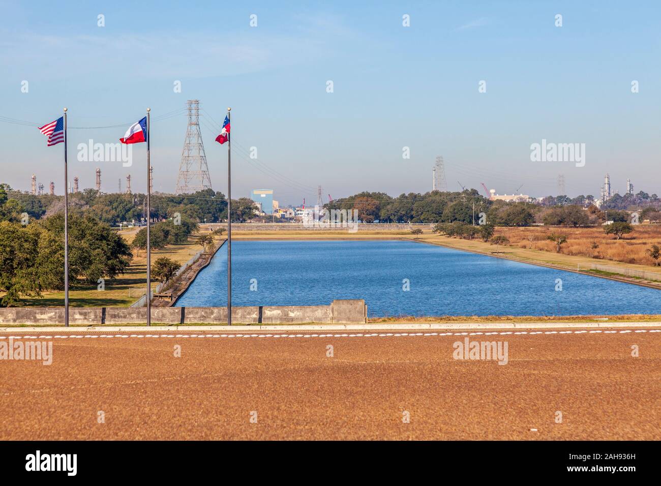 San Jacinto Battleground State Historic Site, lake in front of San Jacinto Monument. Stock Photo