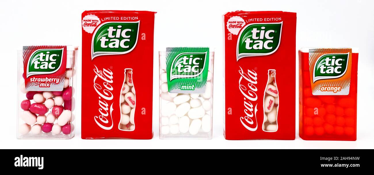 Falling tic tacs isolated on dark background. Tic tacs are manufactured by  Italian confectioner Ferrero and were first produced in 1968 Stock Photo -  Alamy
