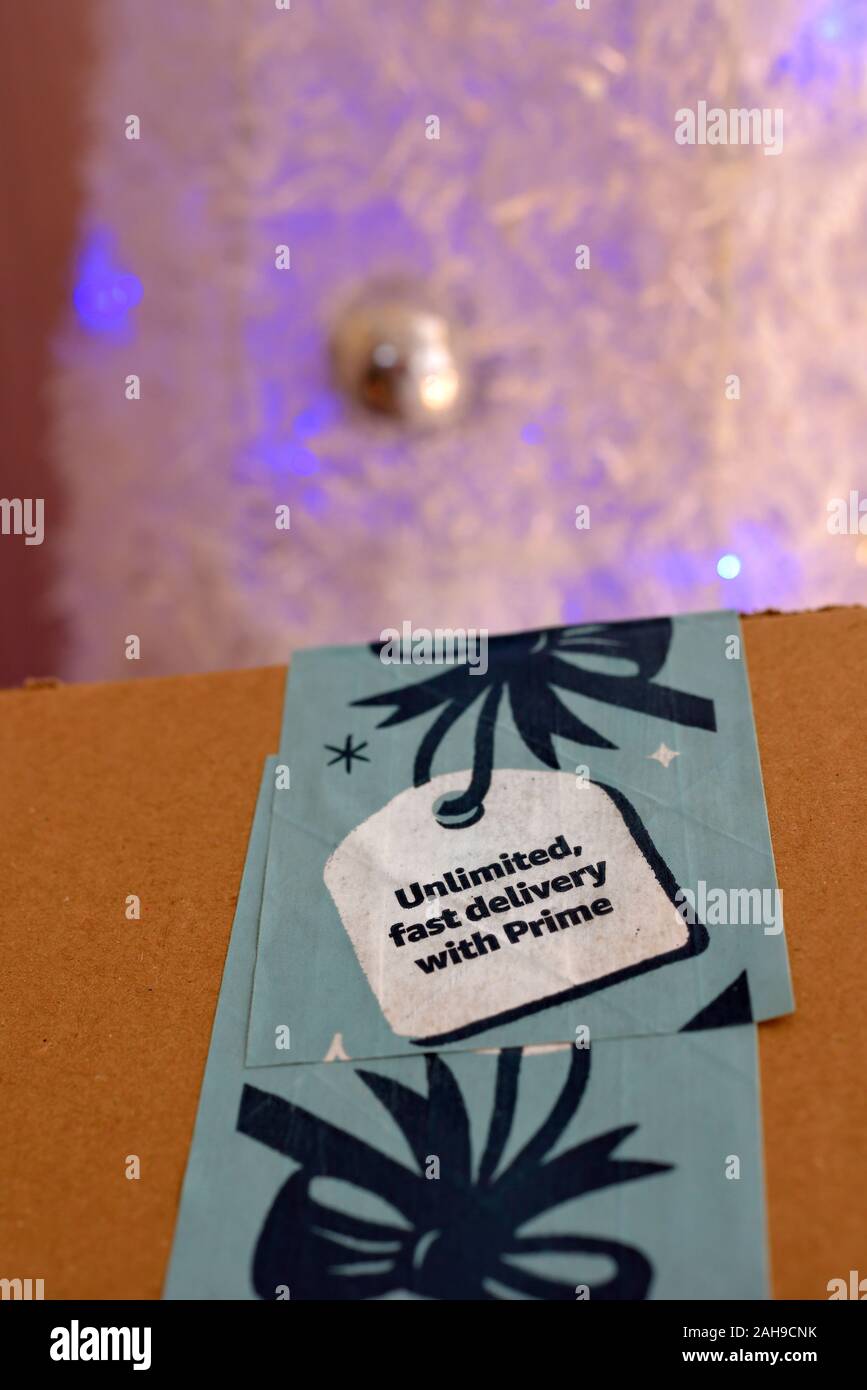 Amazon prime parcels at Christmas Stock Photo Alamy