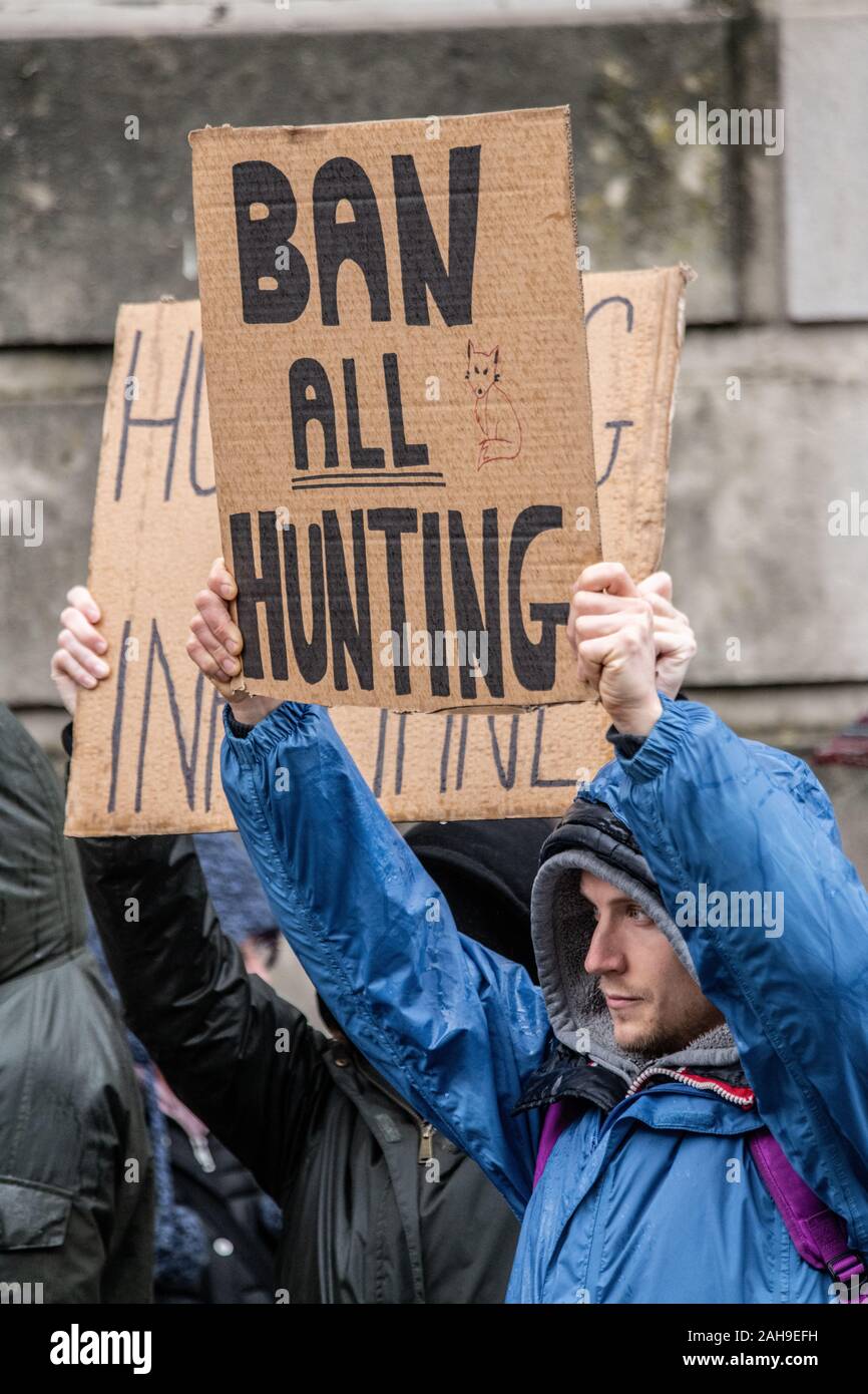 Hunt protesters on Lewes High Street, Lewes, East Sussex, Uk, on Boxing Day 25th Dec 2019 Stock Photo