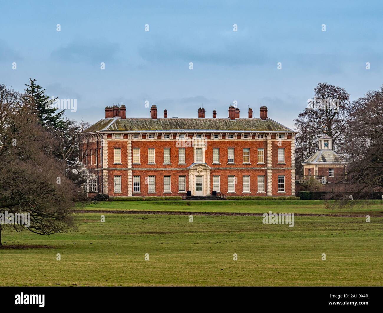 mansion hires stock photography and images Alamy