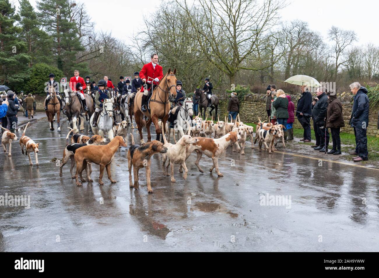 The traditional Avon Vale hunt held annually on Boxing Day from Lacock, Wiltshire, England, UK Stock Photo