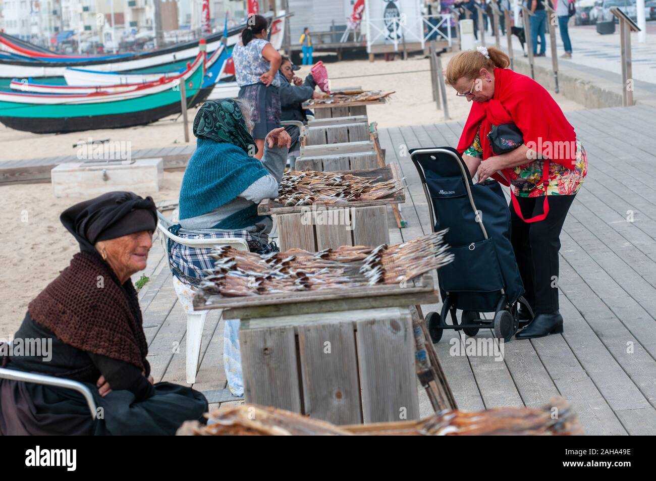 Traditional fishmonger hires stock photography and images Alamy