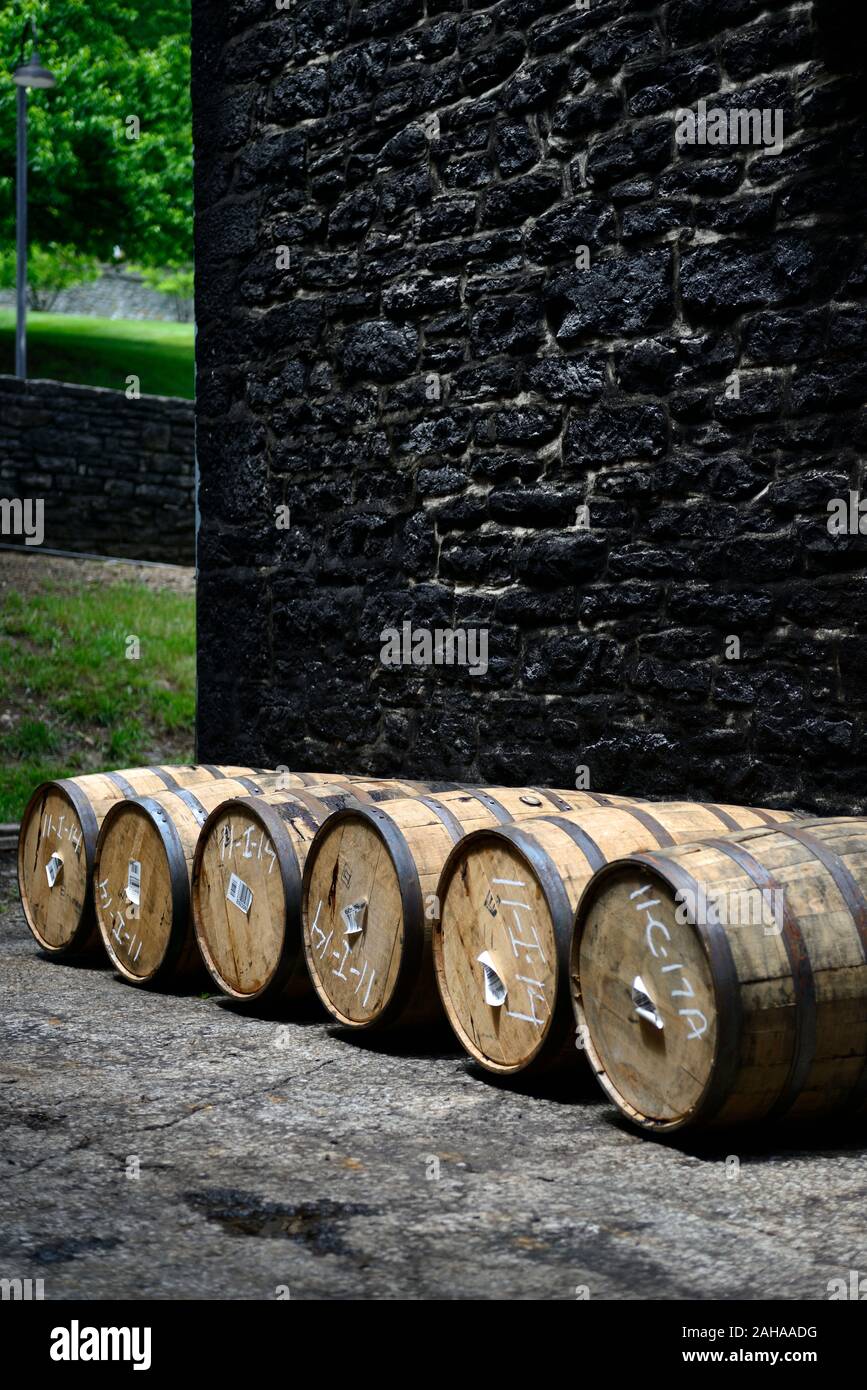 bourbon barrels,barrel,mature,maturing,whiskey,whisky,bourbon production,Woodford Reserve Distillery,bourbon,kentucky bourbon,bourbon trail,whisky tra Stock Photo