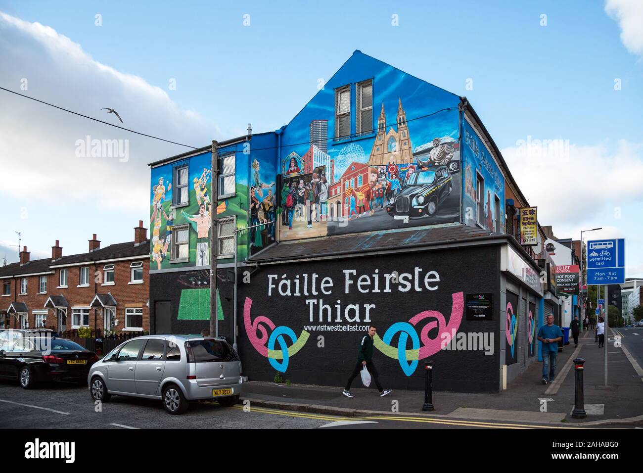 13.07.2019, Belfast, Northern Ireland, Great Britain - Mural at the tourist information office, Falls Road, Catholic West Belfast. The murals were pai Stock Photo