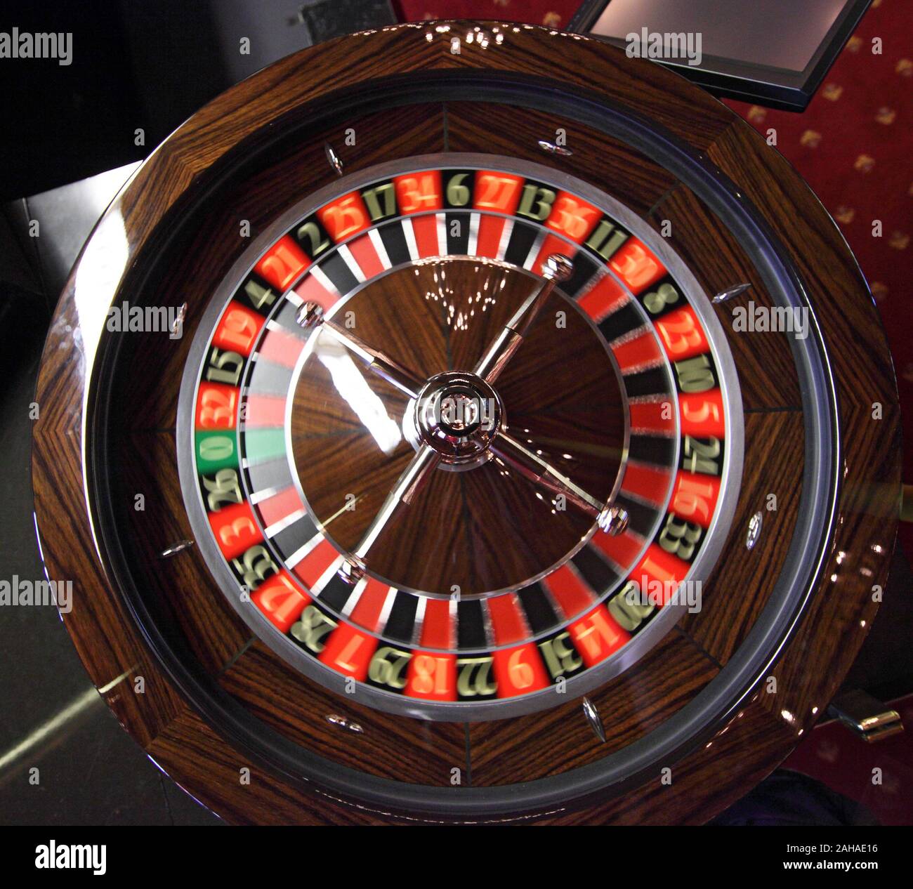 01.09.2016, Berlin, Berlin, Germany - Roulette wheel. 00S160901D035CAROEX.JPG [MODEL RELEASE: NOT APPLICABLE, PROPERTY RELEASE: NO (c) caro images / S Stock Photo