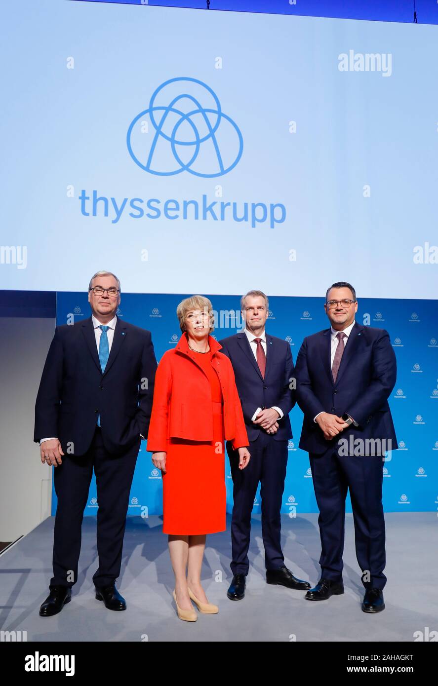 21.11.2019, Essen, North Rhine-Westphalia, Germany - Executive Board of ThyssenKrupp AG, Martina Merz, Chairwoman of the Executive Board, here with Ch Stock Photo