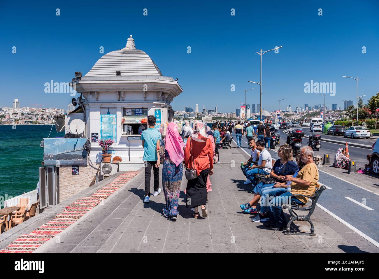 people walking at the corniche park at uskudar istanbul turkey on the anatolian shore of the bosphorus near the maiden s tower also known as lean stock photo alamy