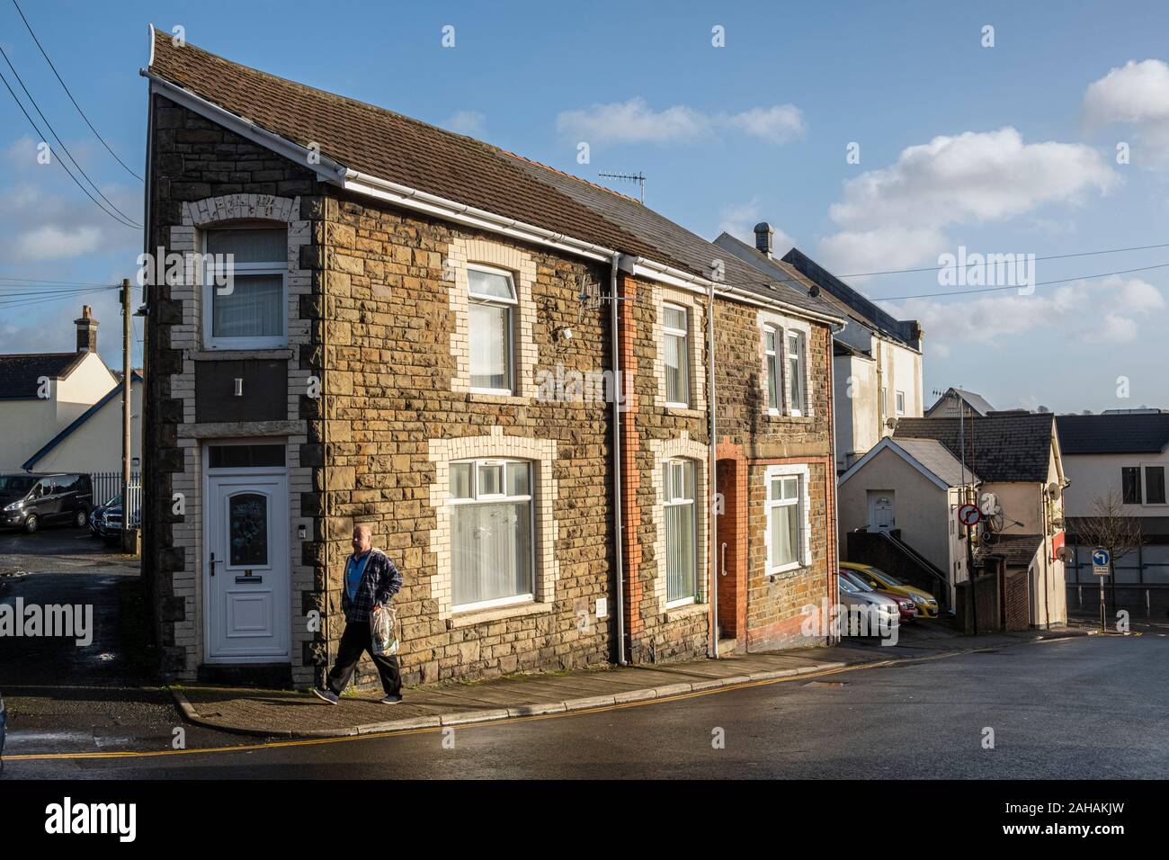 End of terrace house hires stock photography and images Alamy